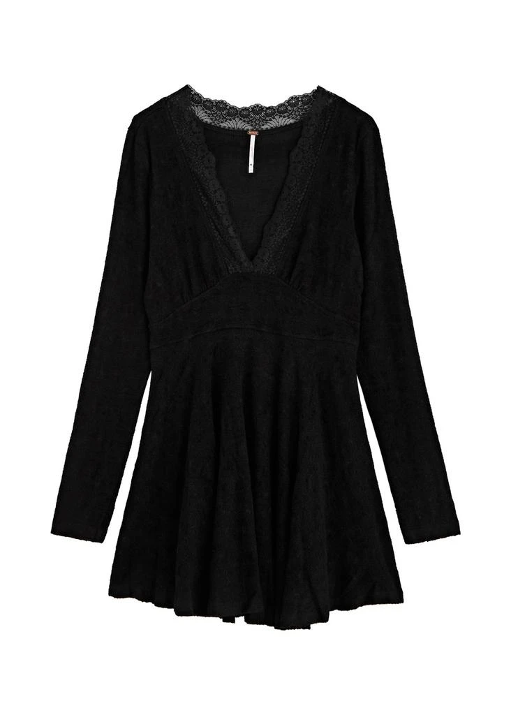 Shop All Yours boucl-knit mini dress on Sale at BeyondStyle  Get 50% Off All  Yours boucl-knit mini dress with Limited-Time Flash Deals, Exclusive  Discounts, and Special Offers. Enjoy Unbeatable Savings on