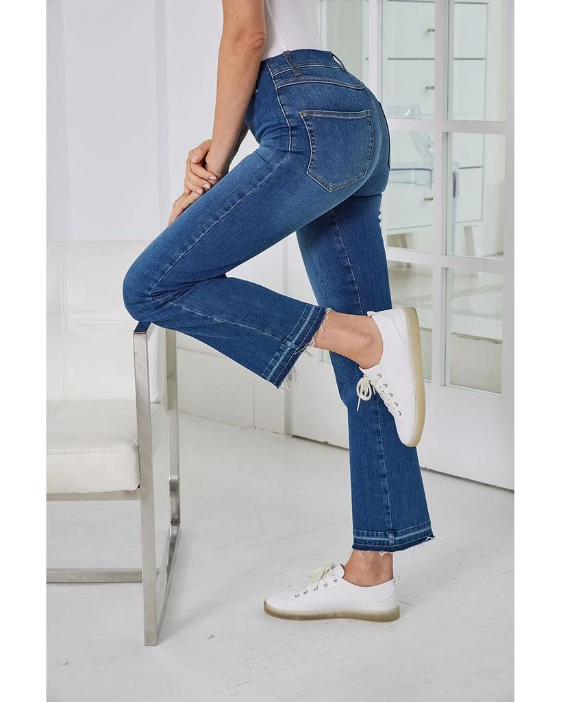 Lyssé Premium Denim Relaxed High Rise Straight Jeans in Authentic Midwash 8