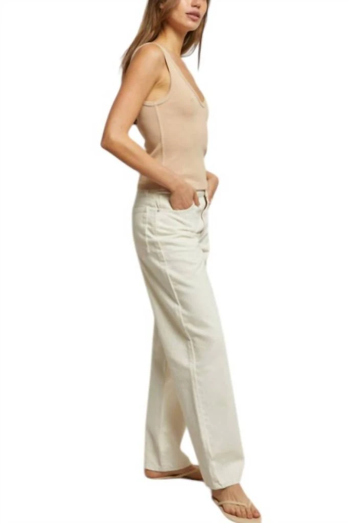 perfectwhitetee Perfectwhitetee - Maria V Neck Blondie Top 2