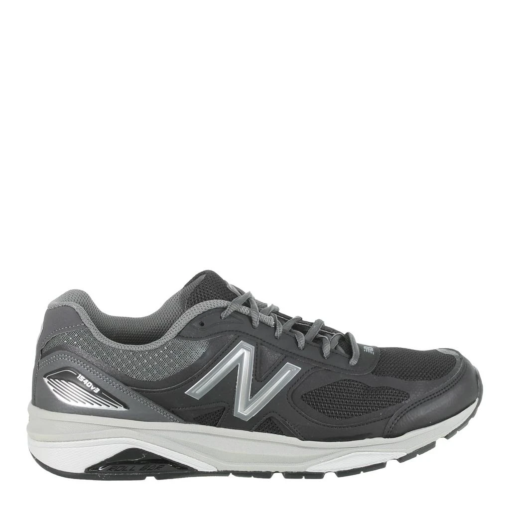 New Balance New Balance Men
s 1540v3 Running Shoe 2