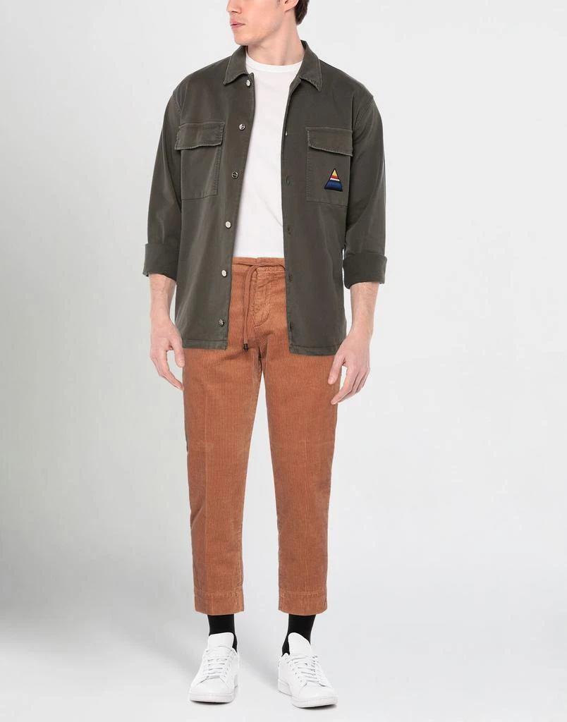 SIMON VENÄJÄN Casual pants 2