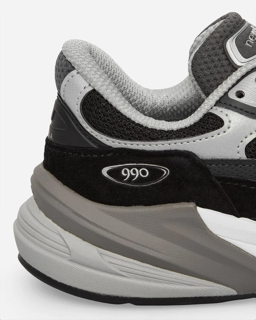 New Balance Women's Made in USA 990v6 Sneakers Black / White 7