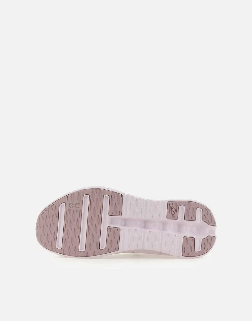 On “Cloudtilt” sneakers 6