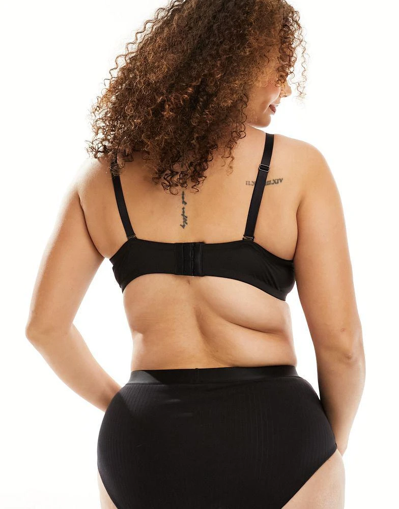Ivory Rose Lingerie Ivory Rose Curve strapless bra in black 3