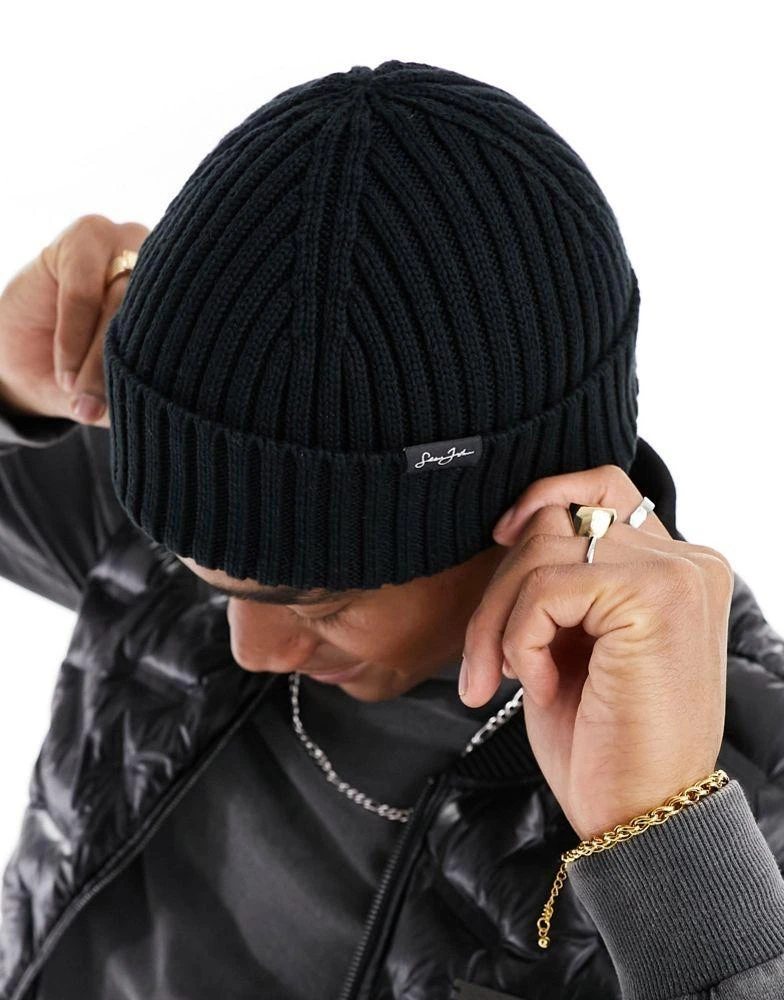Sean John Sean John script flag beanie in black 2
