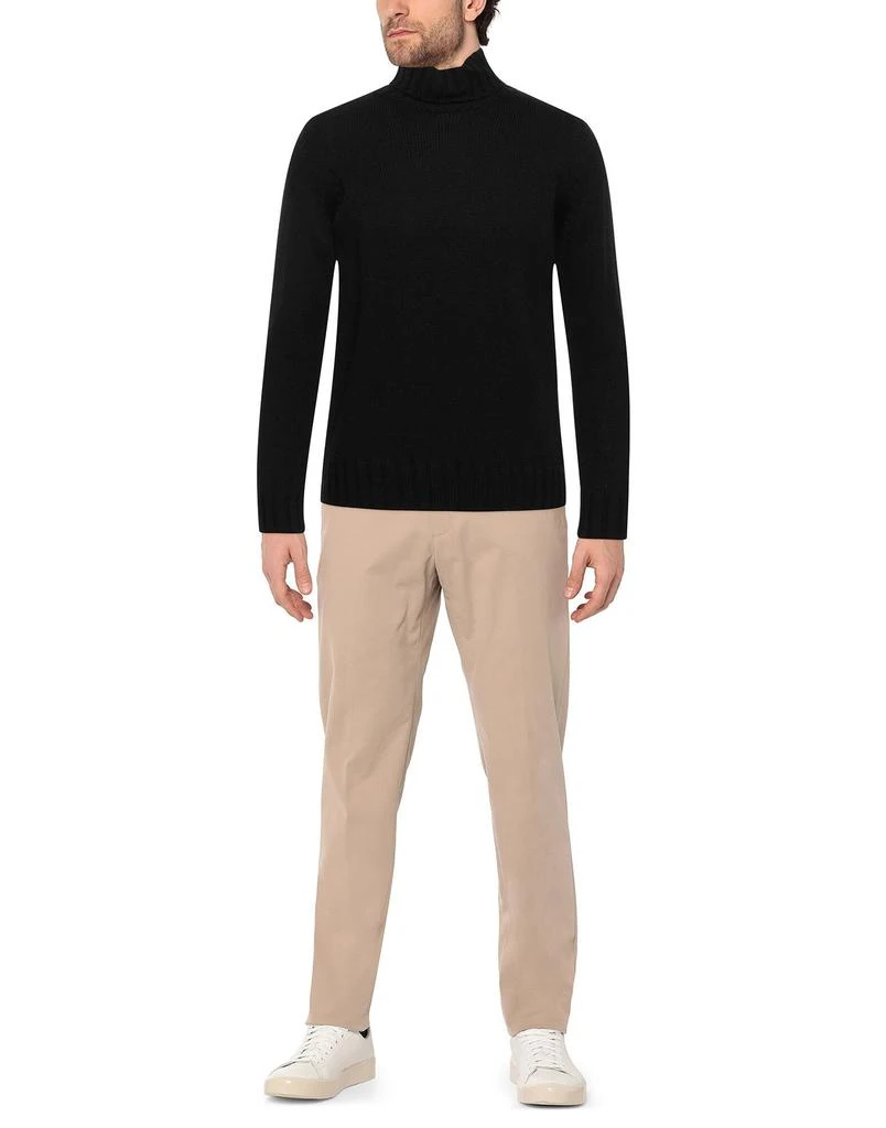 HERMAN & SONS Turtleneck 2
