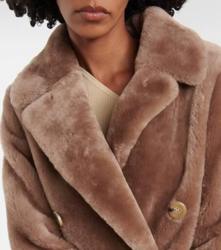 Blancha Double-breasted shearling coat 4