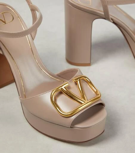 Valentino VLogo leather platform sandals 6