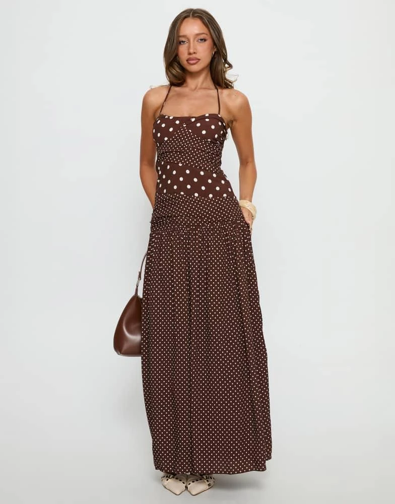 Shop Princess Polly Tavison knitted sleeveless maxi dress in green stripe  on Sale at BeyondStyle  Get 60% Off Princess Polly Tavison knitted  sleeveless maxi dress in green stripe with Limited-Time Flash