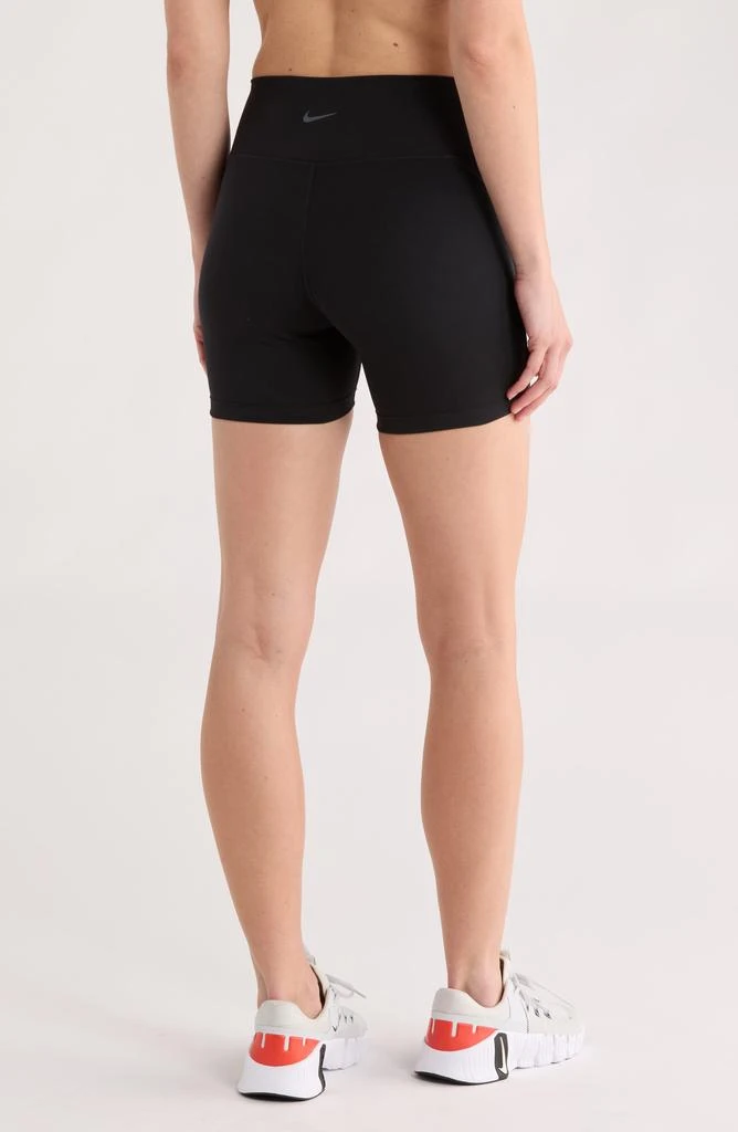 NIKE Dri-FIT One High-Waist 5-Inch Biker Shorts 2
