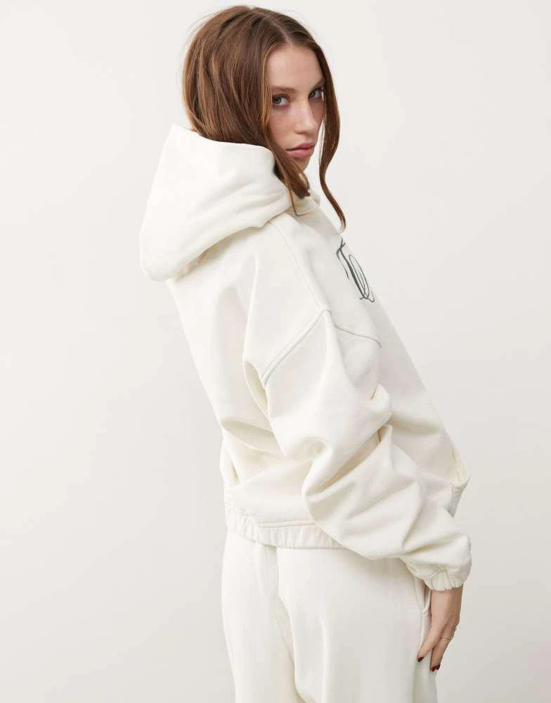 COLLUSION COLLUSION relaxed washed embroidery hoodie in ecru 4