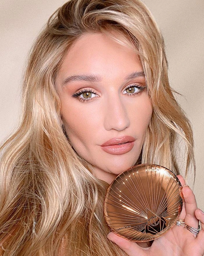 Charlotte Tilbury Airbrush Bronzer 4