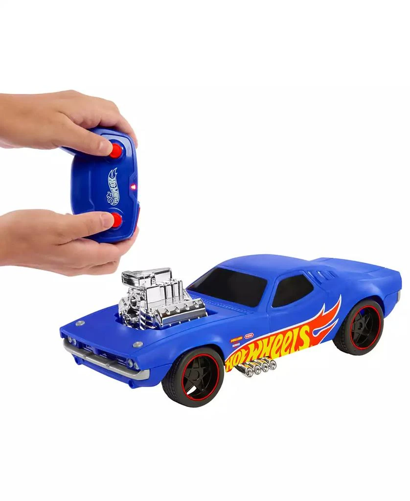 Hot Wheels 1:16 Scale RC Rodger Dodger USB-Rechargeable Toy Car, Battery-Operated Remote Control 5