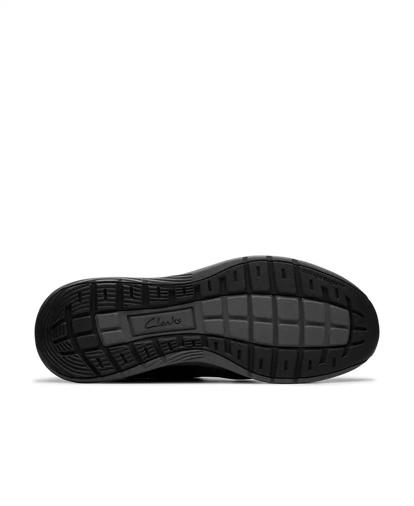 Clarks Collection Men's Motion Trek EZ Shoes 5