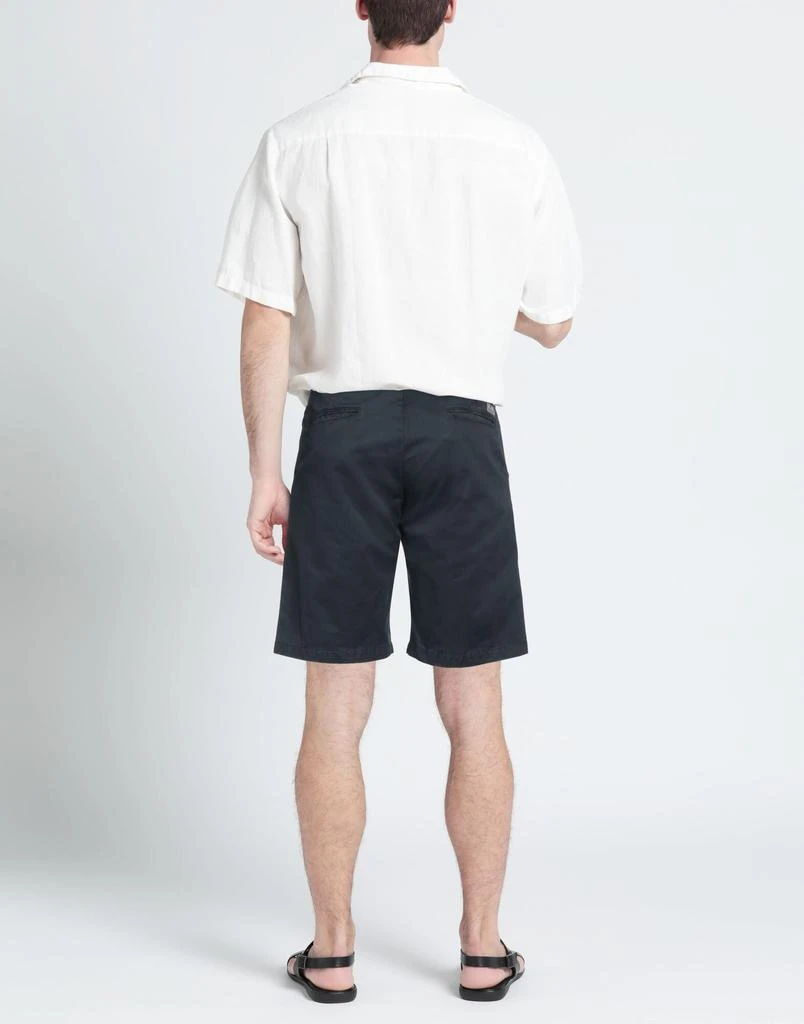 FRED MELLO Shorts & Bermuda 3
