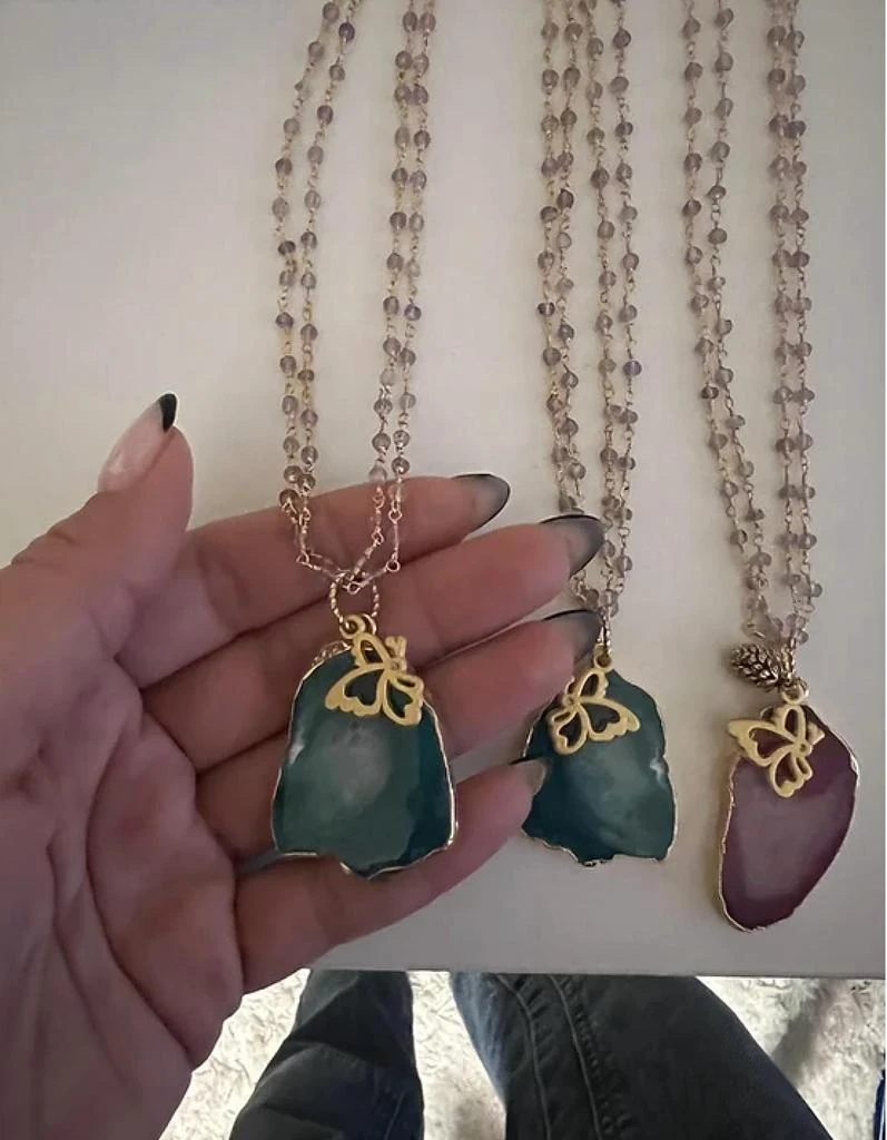 Avenue Chic Avenue Chic - Butterfly Geode Necklace