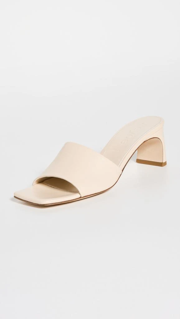 AEYDE Jeanie Nappa Leather Creamy Sandals 1
