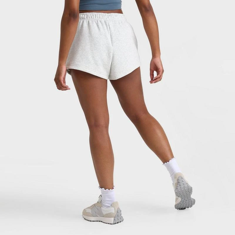 New Balance Women
s New Balance Logo Fleece Shorts 3