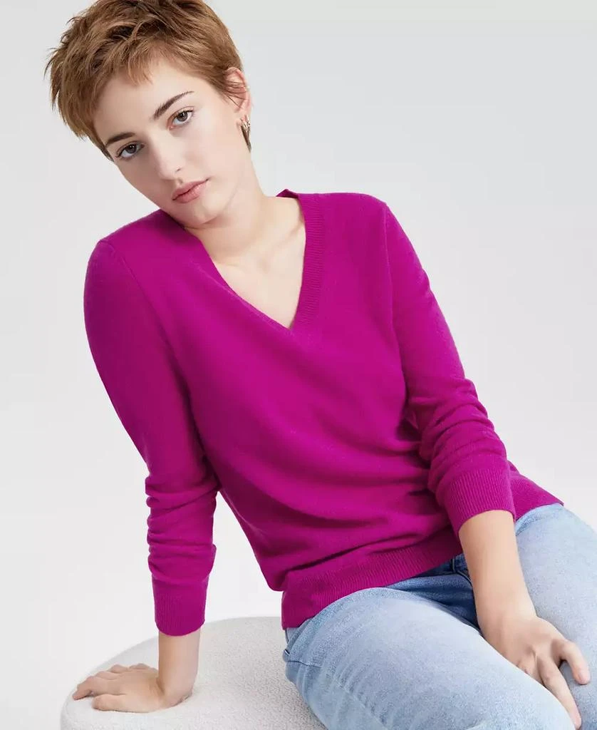Charter Club 100% Cashmere Women's V-Neck Long-Sleeve Sweater, Created for Macy's 1