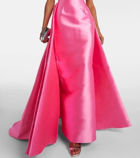 SOLACE LONDON Strapless satin twill gown 6