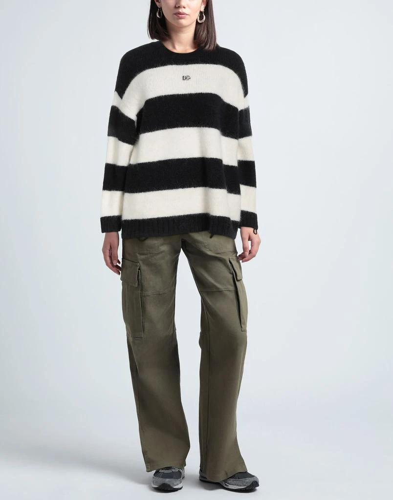 Dolce
Gabbana Sweater 2