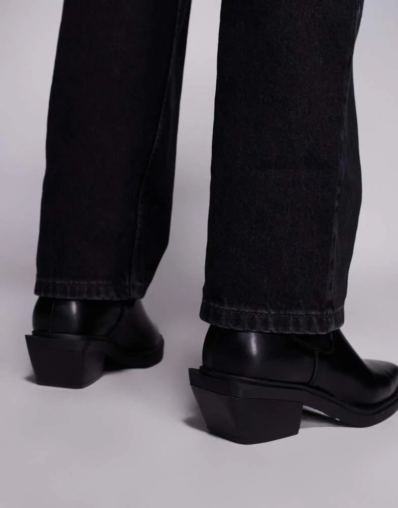 ASOS ASOS DESIGN chelsea boots in black with cuban heel 4