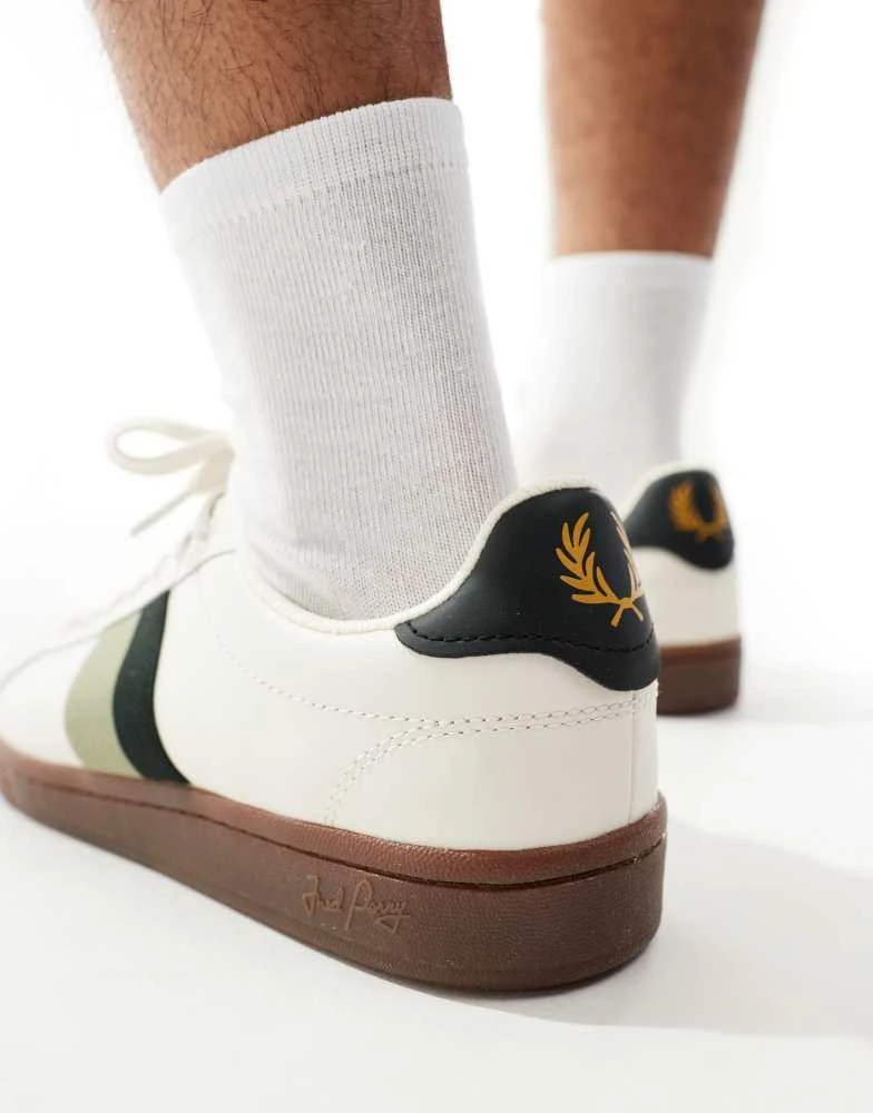 Fred Perry Fred Perry B721 leather tape detail trainer in white 3