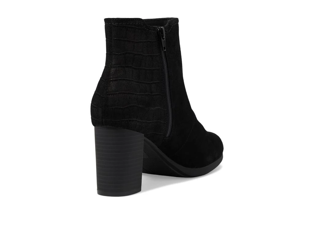 Clarks Bayla Rose 5