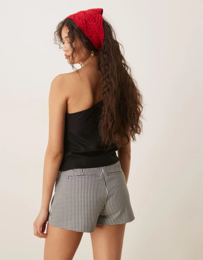 Abercrombie & Fitch Abercrombie & Fitch mid rise tailored shorts in black gingham 4