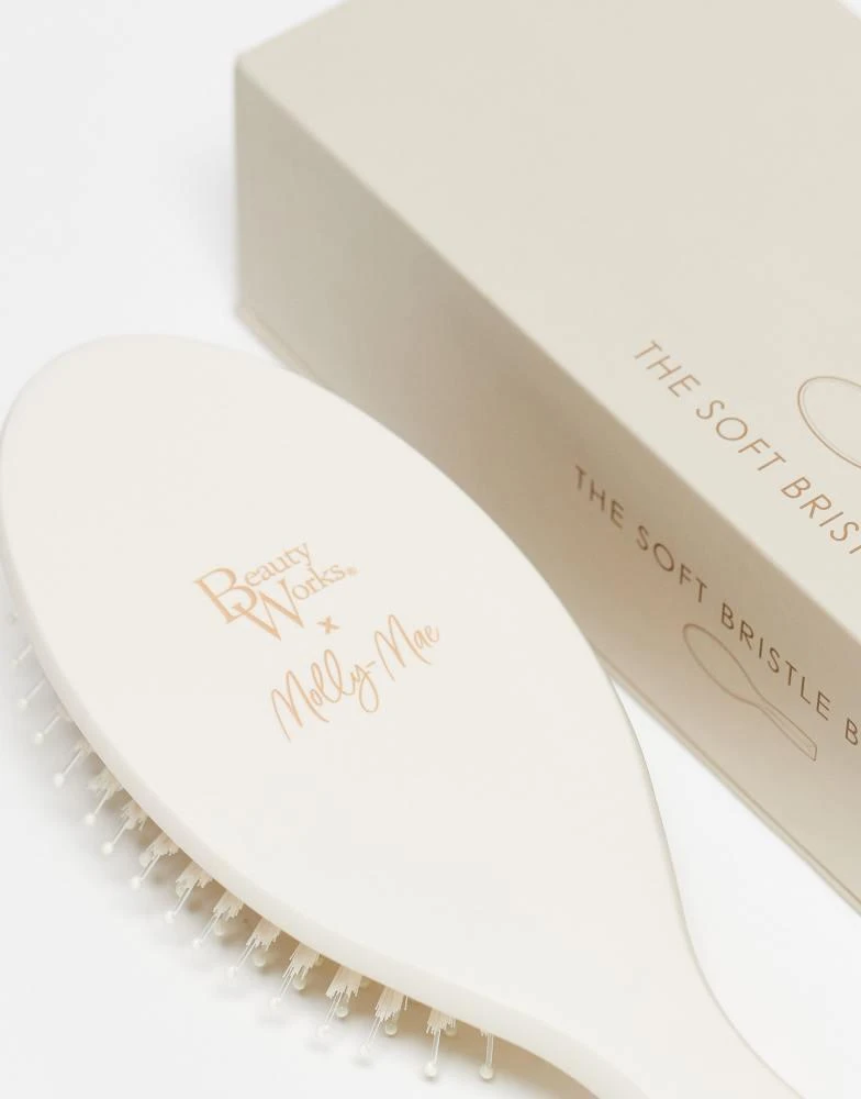 Beauty Works Beauty Works x Molly-Mae Luxury Dressing Brush 2