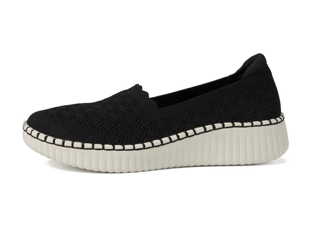 SKECHERS Wilshire - Blvd 4