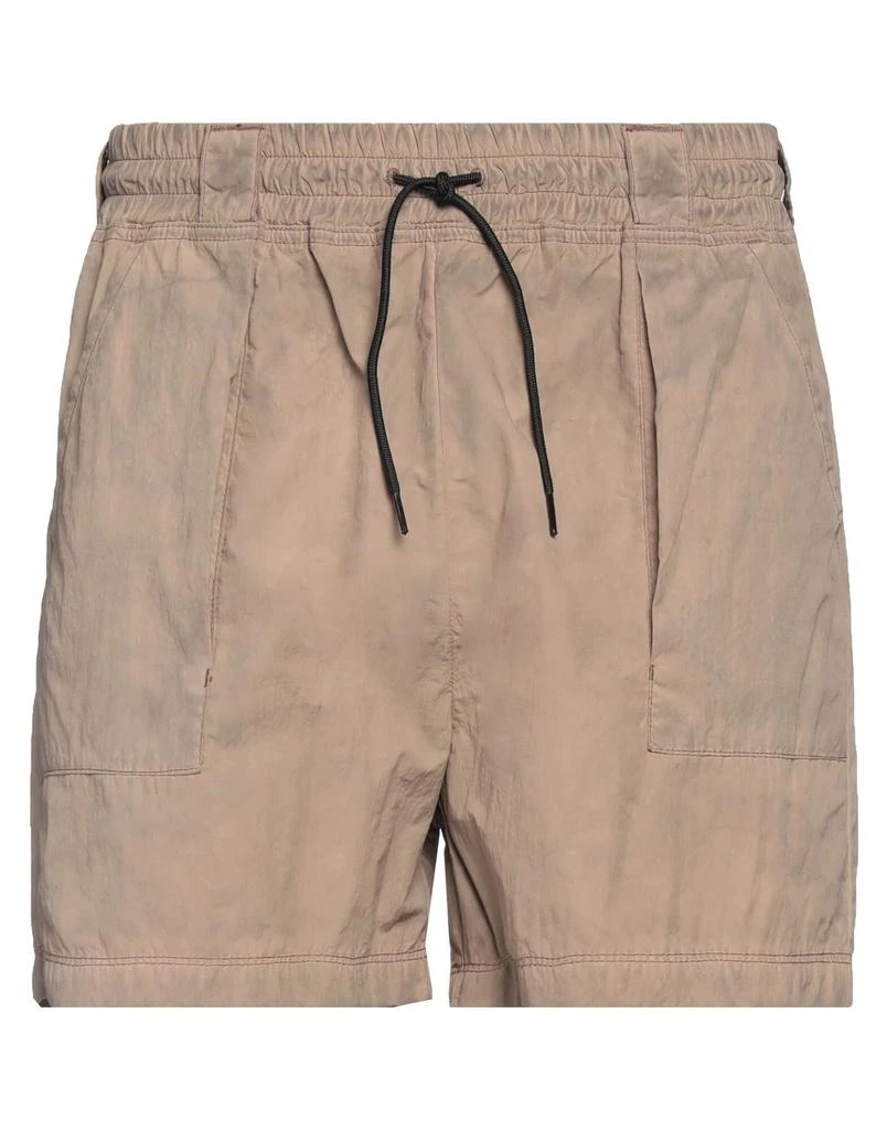 Holden Shorts & Bermuda 1