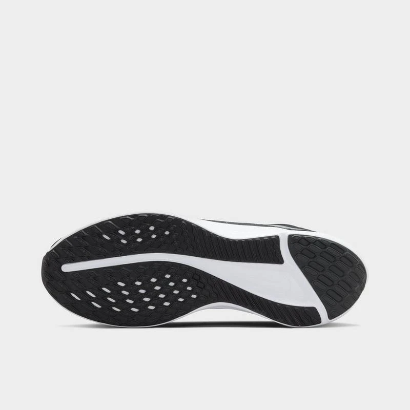 NIKE Men's Nike Quest 5 Road Running Shoes 6