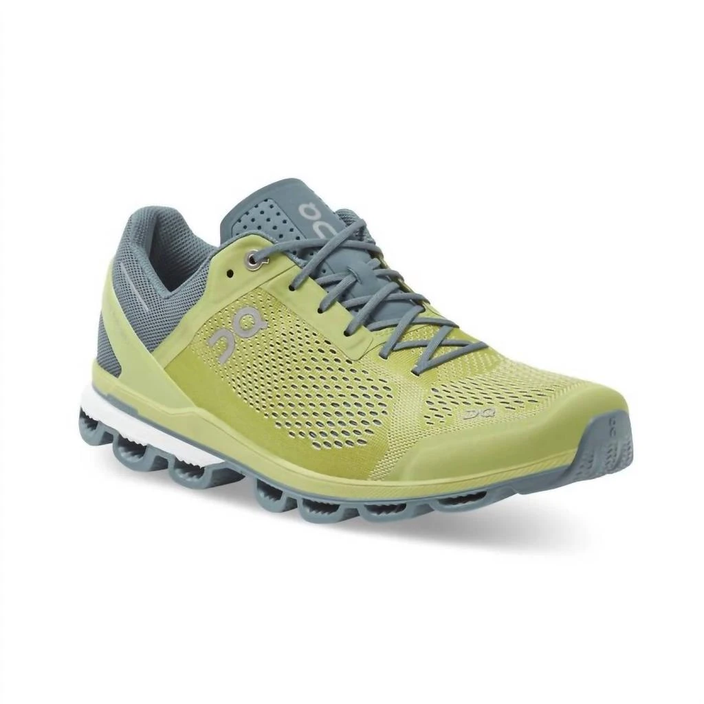 On On - Men
s Cloud Surfer Shoe