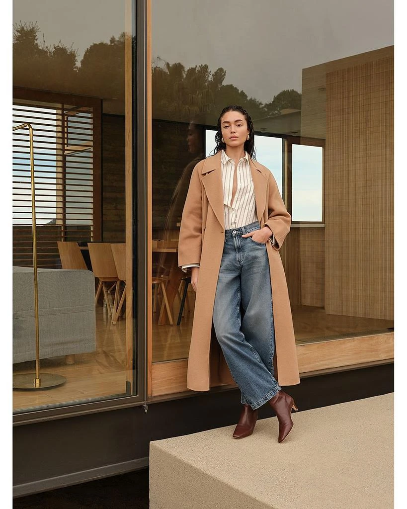 AG Hattie High Rise Barrel Leg Jeans in Bari 10