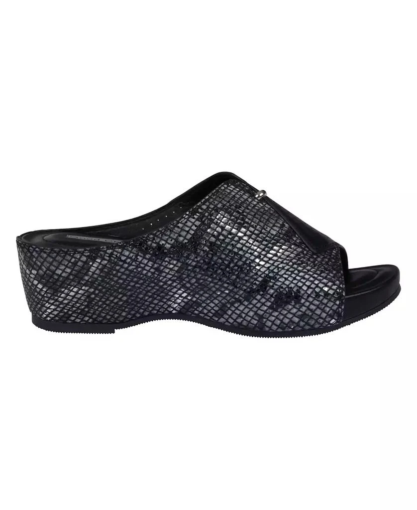GC Shoes Women's Dacia Slip On Wedge Sandals 2