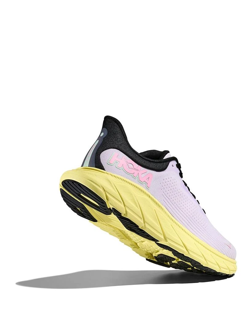 Hoka One One Women's Arahi 7 Sneakers 7