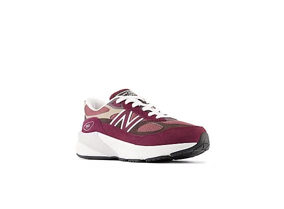 New Balance FuelCell 990v6