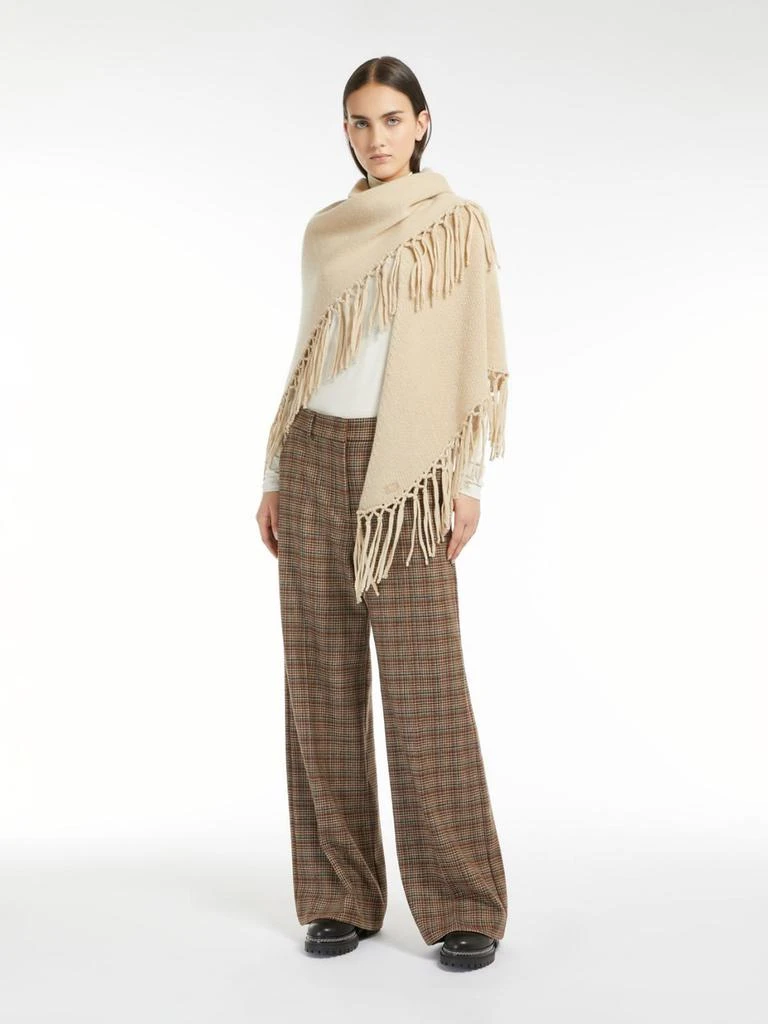 Weekend Max Mara Triangular wool shawl 5