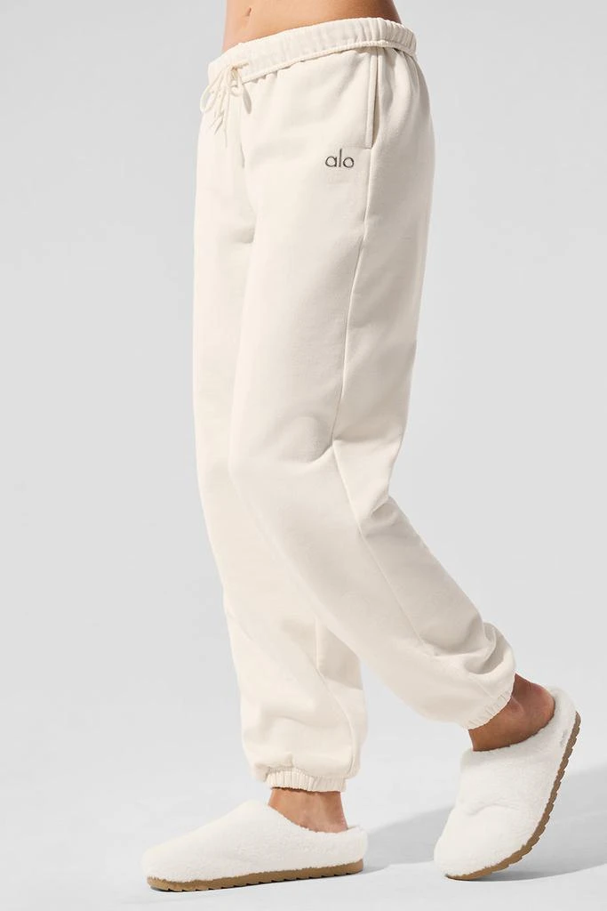 Alo Accolade Sweatpant - Ivory 3