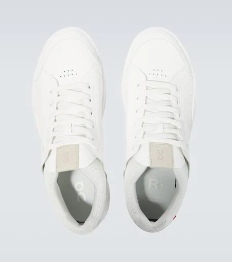 On The Roger Centre Court sneakers 4