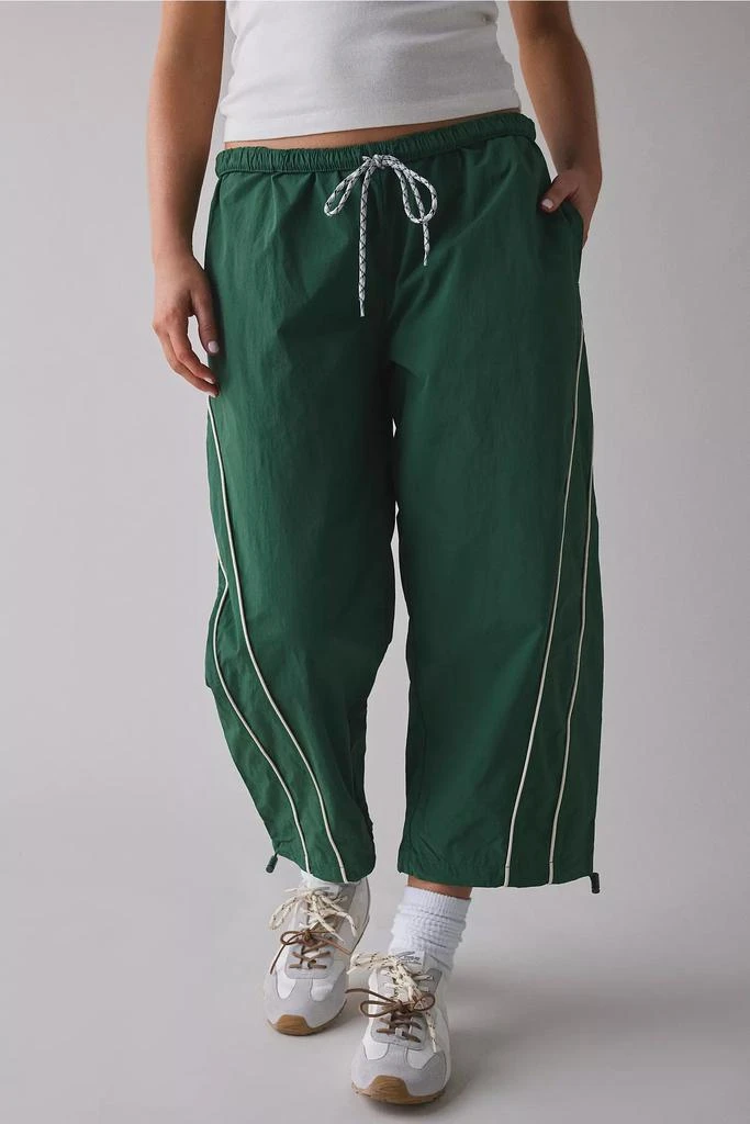 BDG BDG Fast Track Low-Rise Cropped Nylon Pant 2