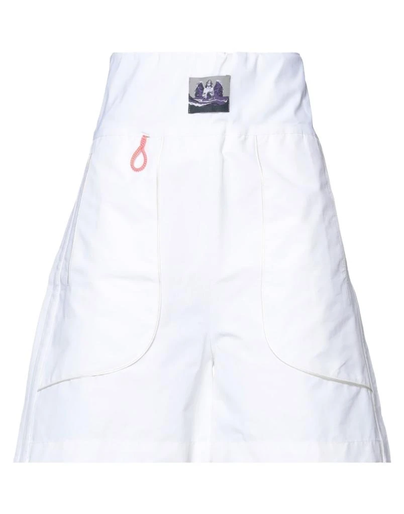 BORAMY VIGUIER Shorts & Bermuda 1
