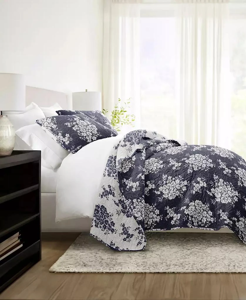 IENJOY HOME Distressed Bouquet Reversible 2-Pc. Quilt Set 2