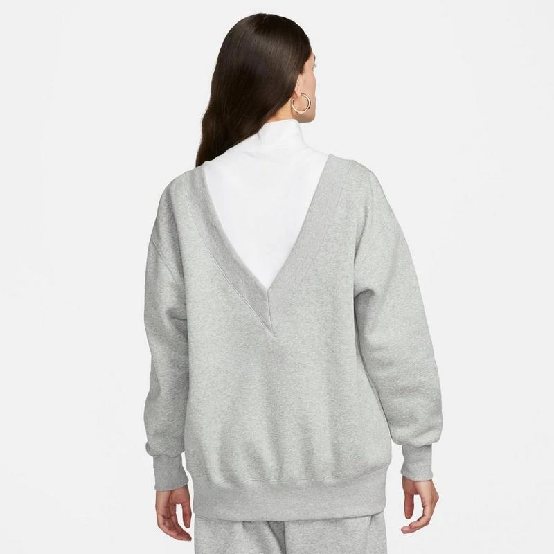 NIKE Women's Nike Sportswear Phoenix Fleece Oversized V-Neck Sweatshirt 2