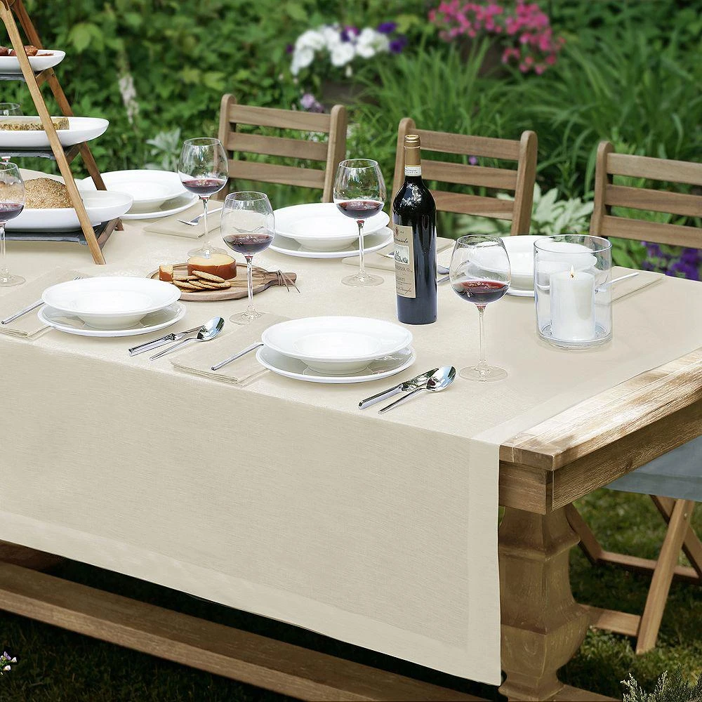 Villeroy & Boch La Classica Tablecloth, 70" x 96" 2