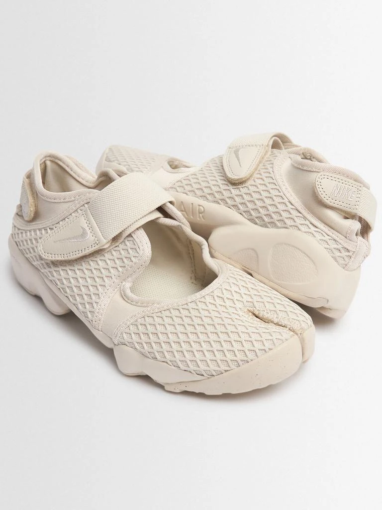 NIKE Air Rift Sneakers 1