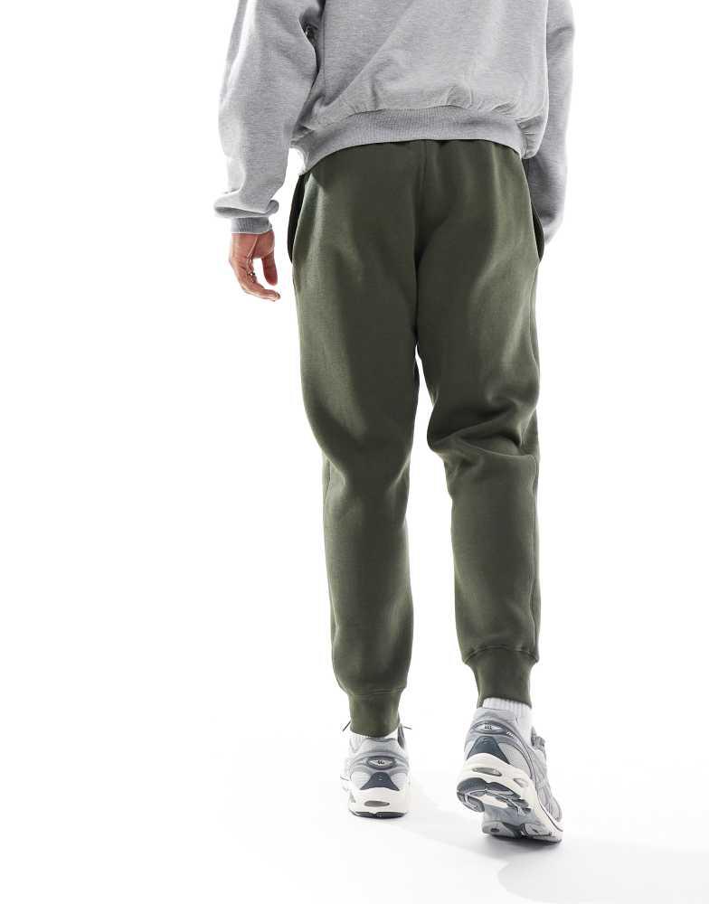 nike cuffed cargo joggers in khaki
