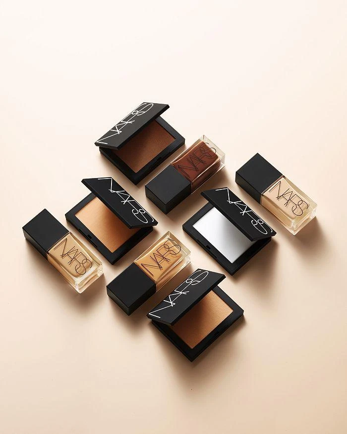 NARS Light Reflecting Pressed Setting Powder 8