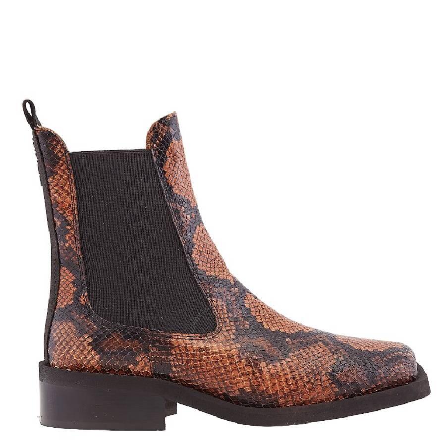 【関税＆送料込み】Ganni Biker Low Cut Chelsea Boot Shoes Black Black Low Cut Biker Chelsea Boots | GANNI US